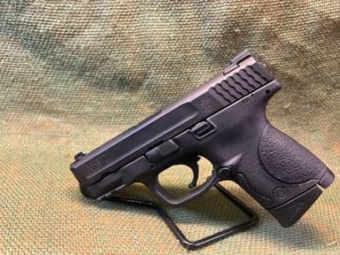 Smith & Wesson M&P40c Compact .40 S&W Pistol - Concealed Carry Expert