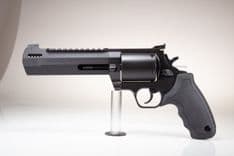 Taurus Raging Hunter: .500 Magnum Power Revolver, 6.75" Barrel - view 2